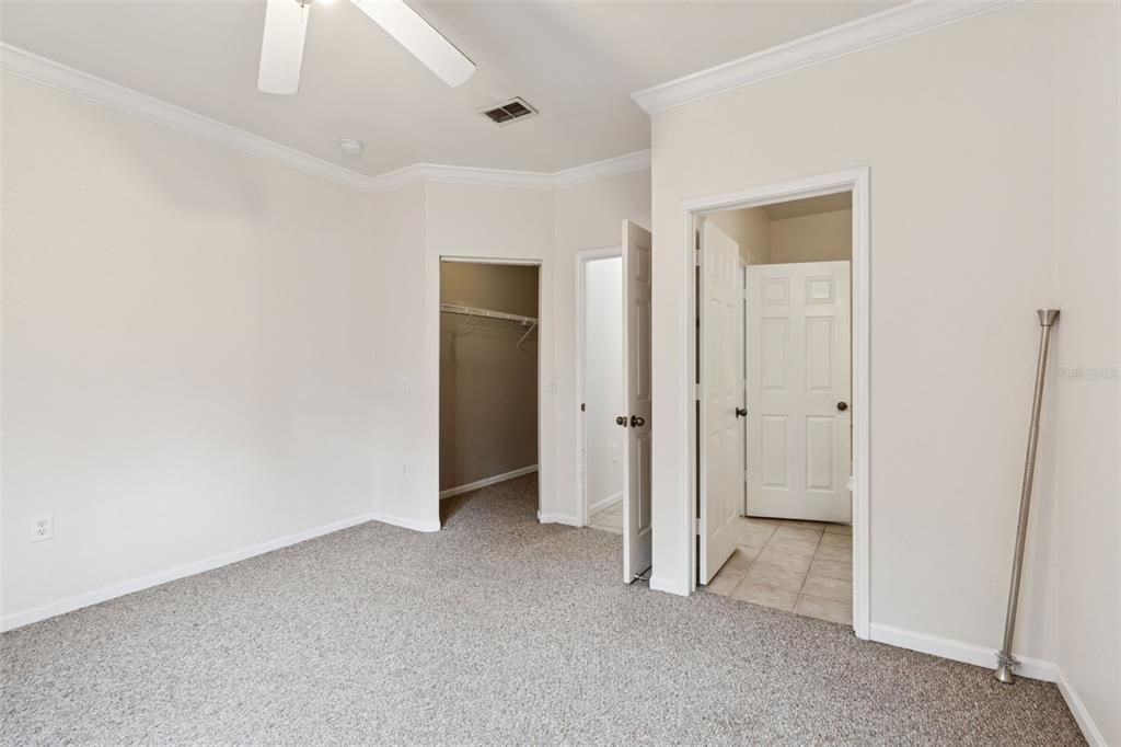 For Rent: $1,995 (2 beds, 2 baths, 1165 Square Feet)