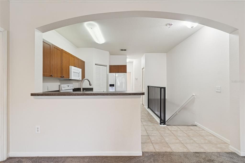 For Rent: $1,995 (2 beds, 2 baths, 1165 Square Feet)