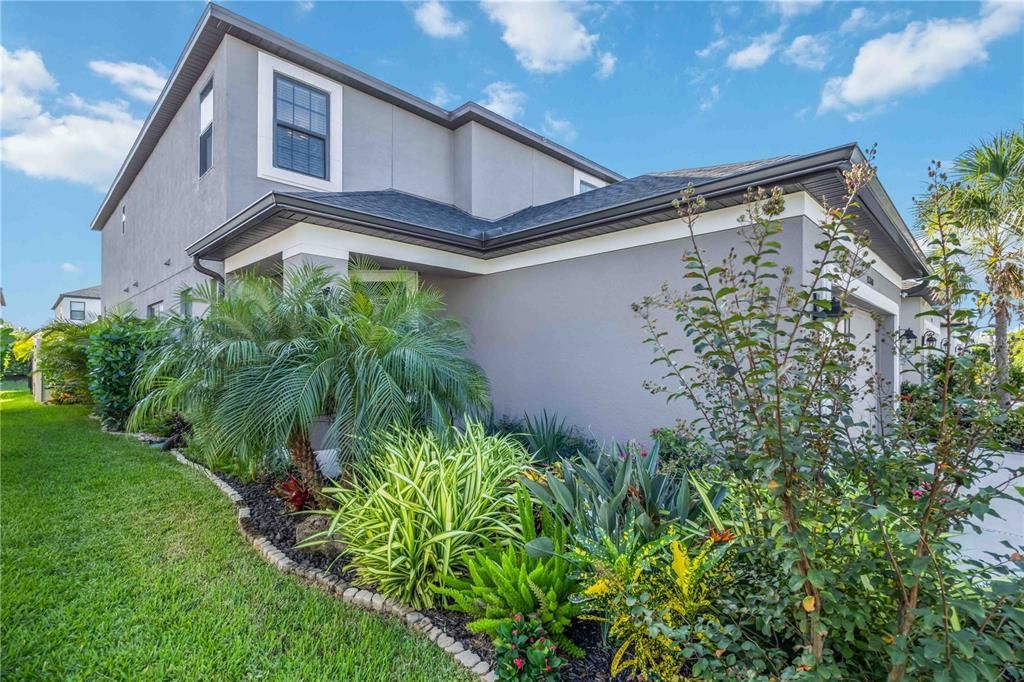 En Renta: $3,800 (4 camas, 3 baños, 2582 Pies cuadrados)