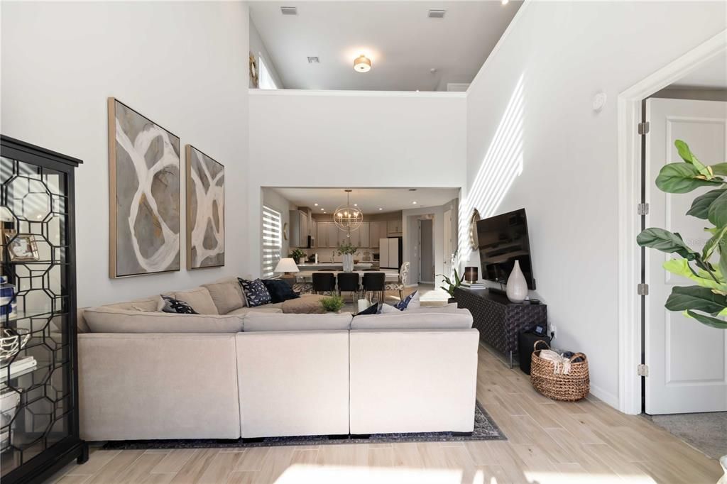 En Renta: $3,800 (4 camas, 3 baños, 2582 Pies cuadrados)