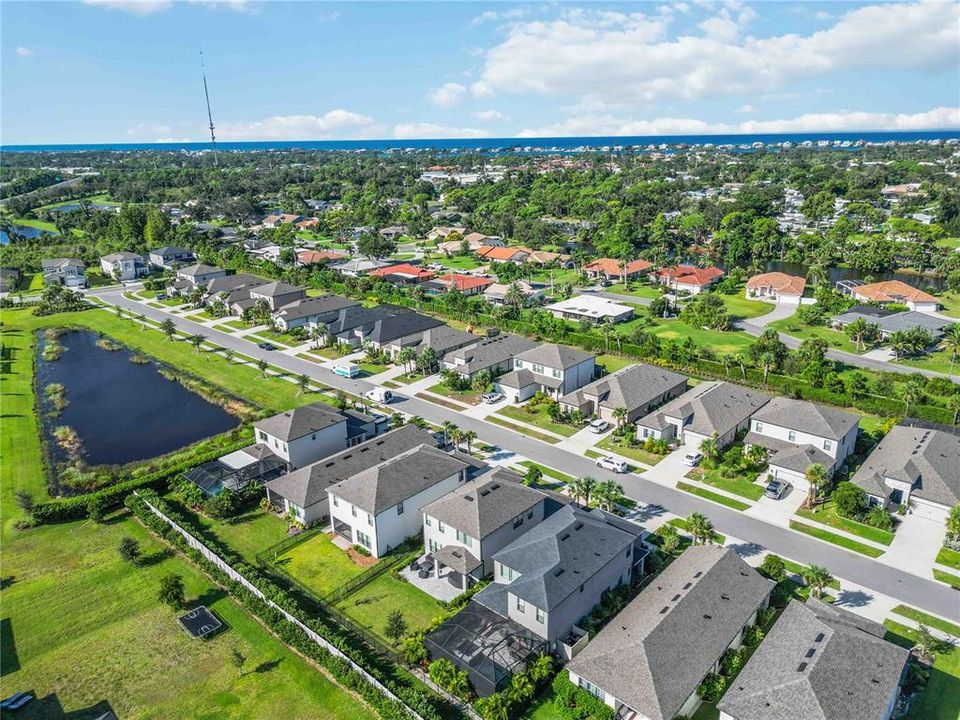 En Renta: $3,800 (4 camas, 3 baños, 2582 Pies cuadrados)