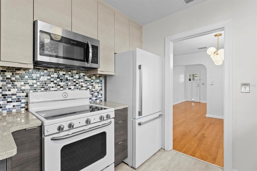 待售: $599,000 (3 贝兹, 2 浴室, 1146 平方英尺)