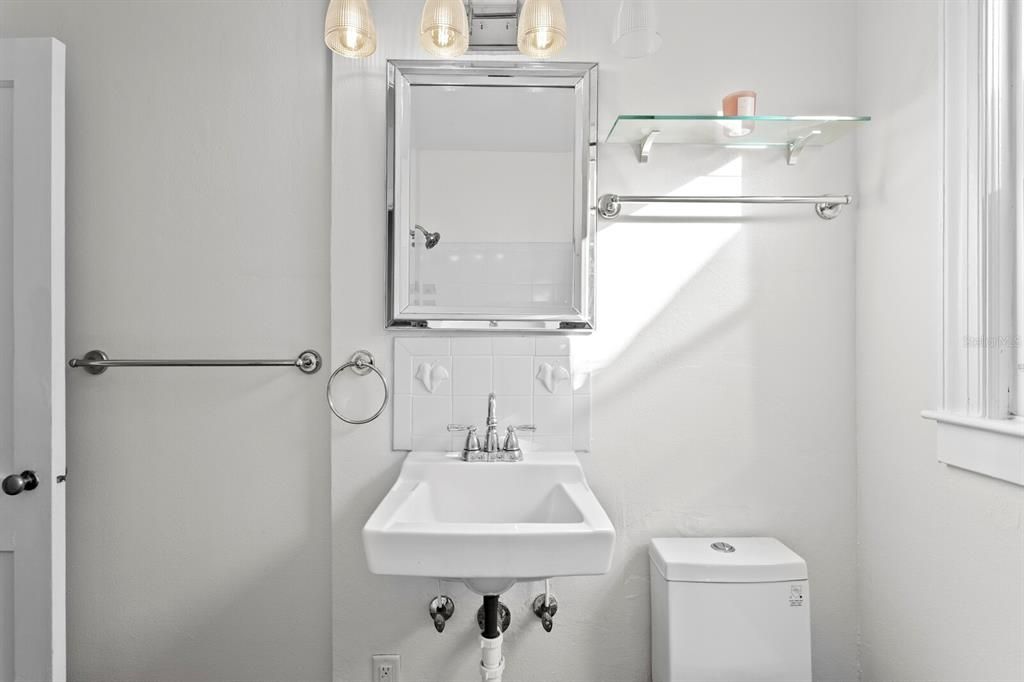 待售: $599,000 (3 贝兹, 2 浴室, 1146 平方英尺)