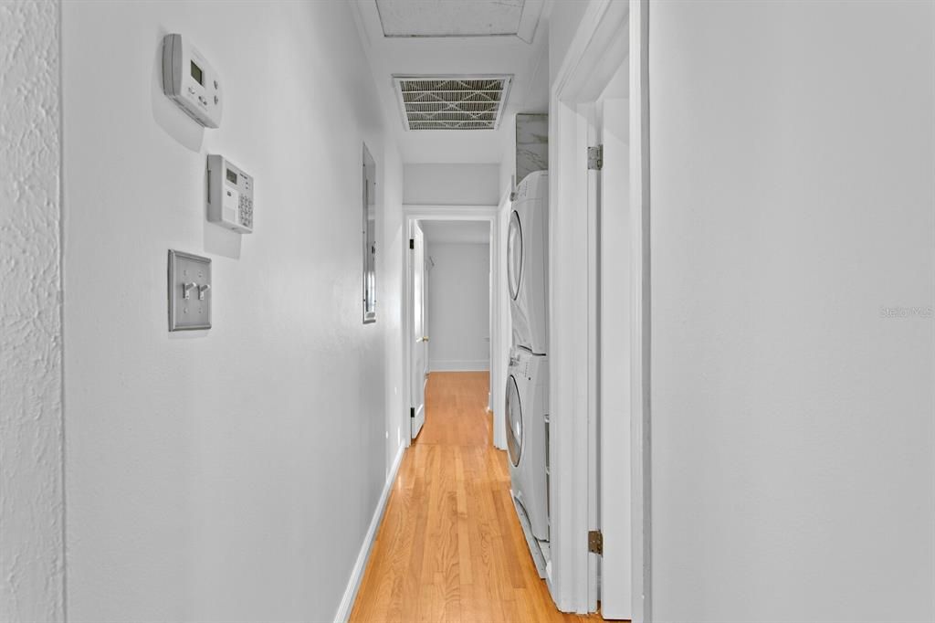 待售: $599,000 (3 贝兹, 2 浴室, 1146 平方英尺)