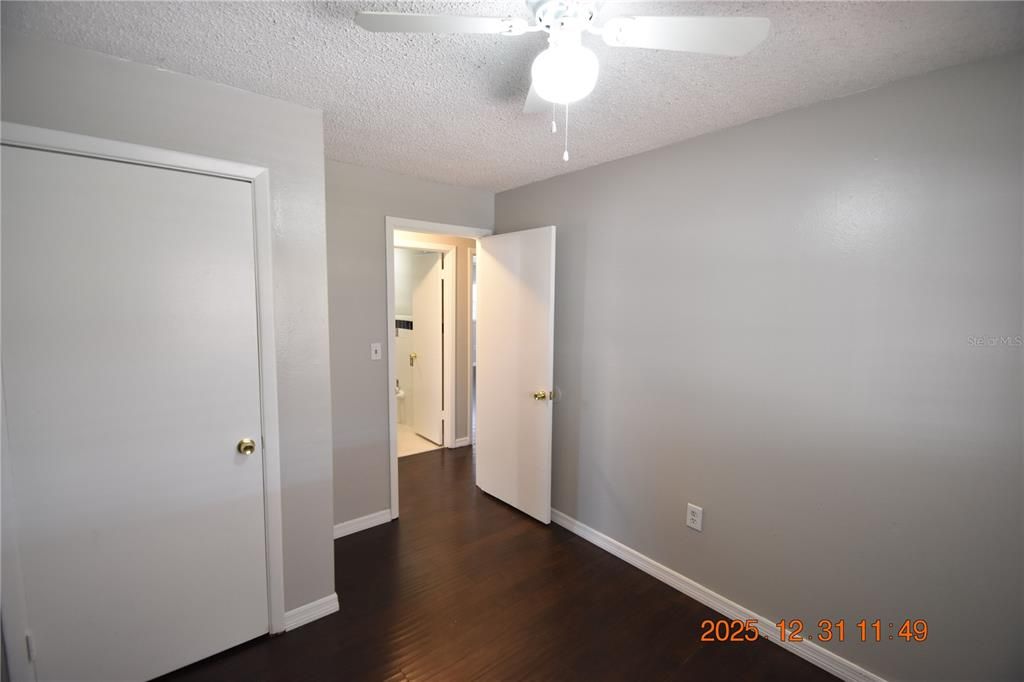 В аренду: $1,795 (4 спален, 2 ванн, 1794 Квадратных фут)