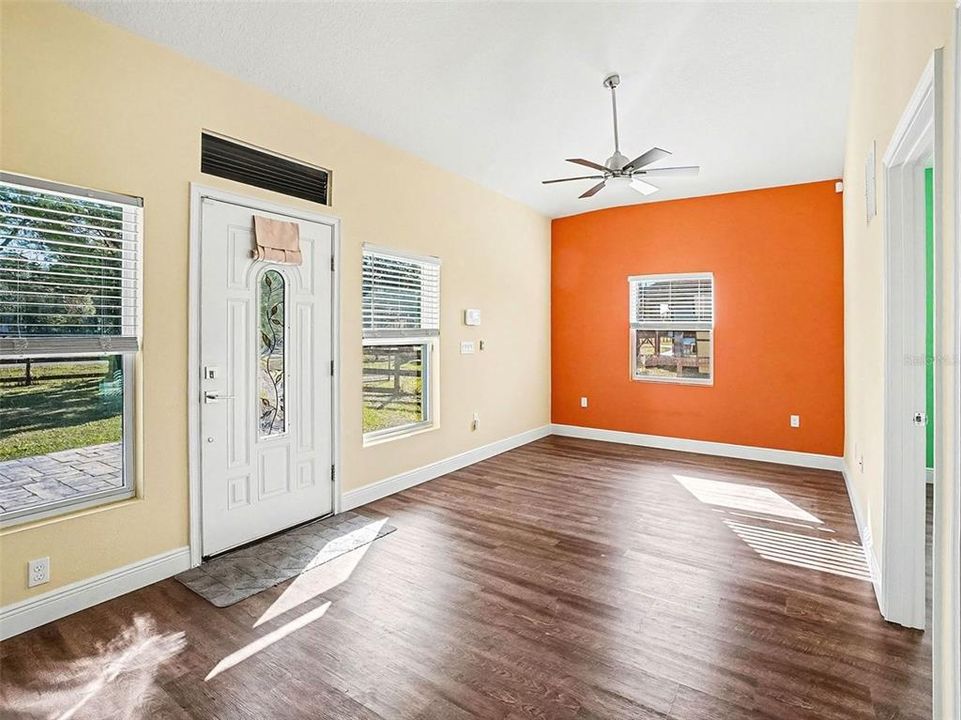 For Sale: $1,000,000 (6 beds, 4 baths, 4457 Square Feet)