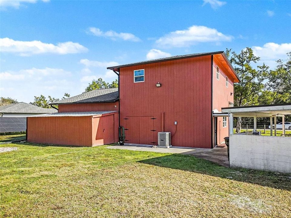 For Sale: $1,000,000 (6 beds, 4 baths, 4457 Square Feet)