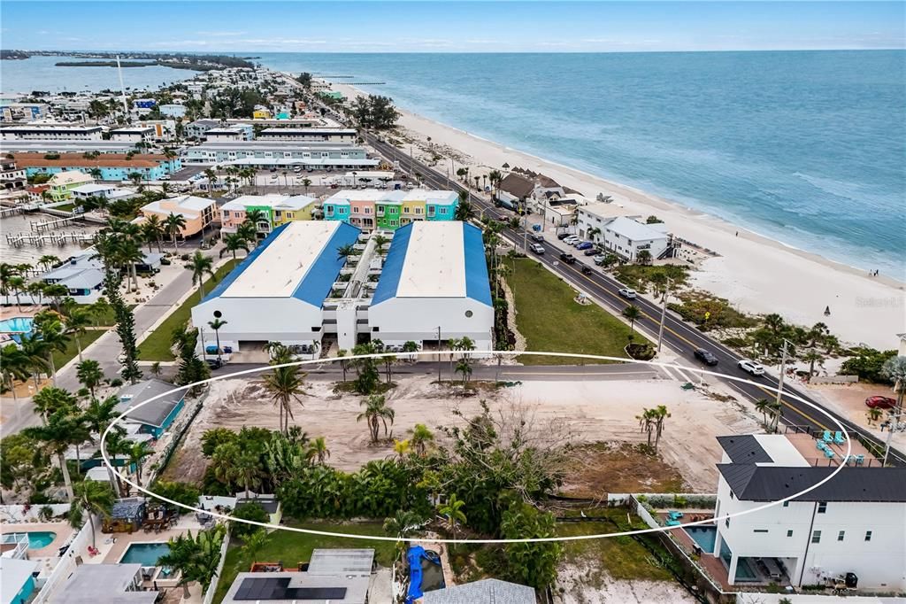 For Sale: $5,950,000 (0.70 acres)