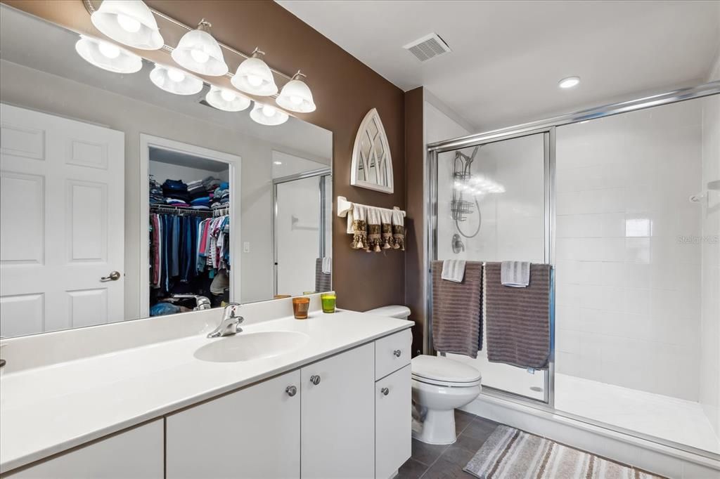 待售: $328,000 (3 贝兹, 3 浴室, 1824 平方英尺)