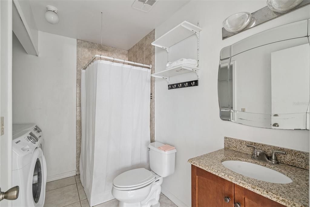 待售: $259,900 (3 贝兹, 2 浴室, 1025 平方英尺)