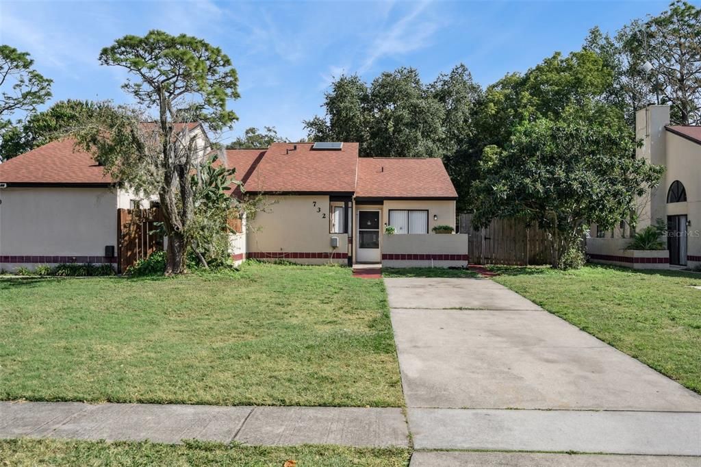 待售: $259,900 (3 贝兹, 2 浴室, 1025 平方英尺)