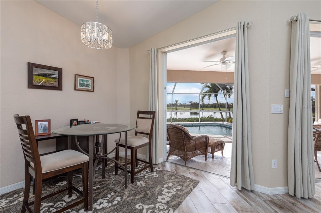 待售: $595,000 (3 贝兹, 2 浴室, 1976 平方英尺)