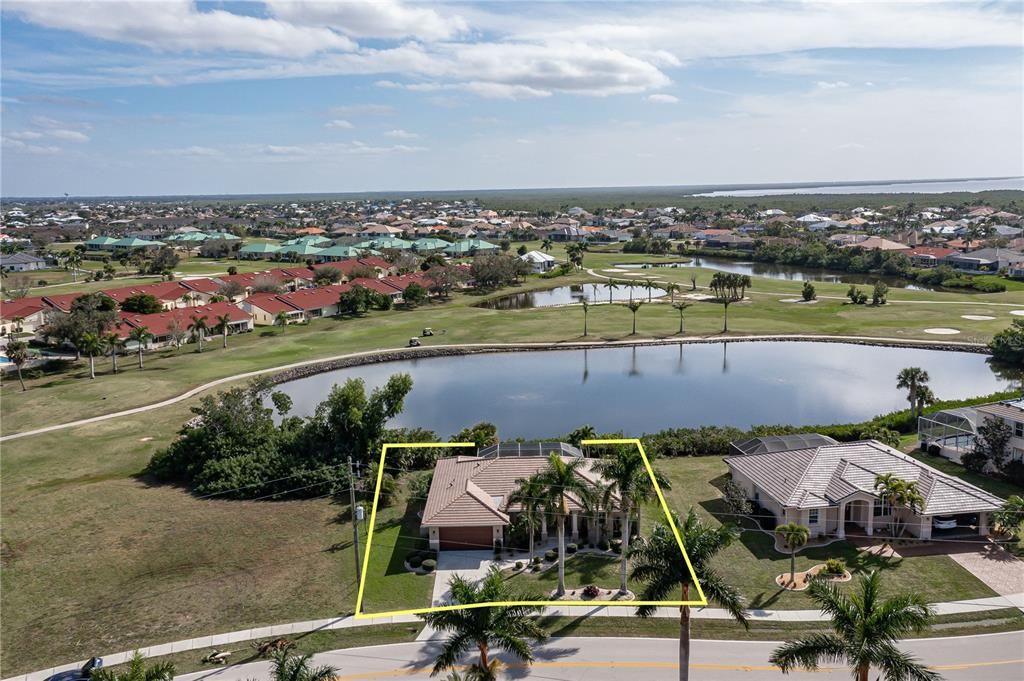 待售: $595,000 (3 贝兹, 2 浴室, 1976 平方英尺)