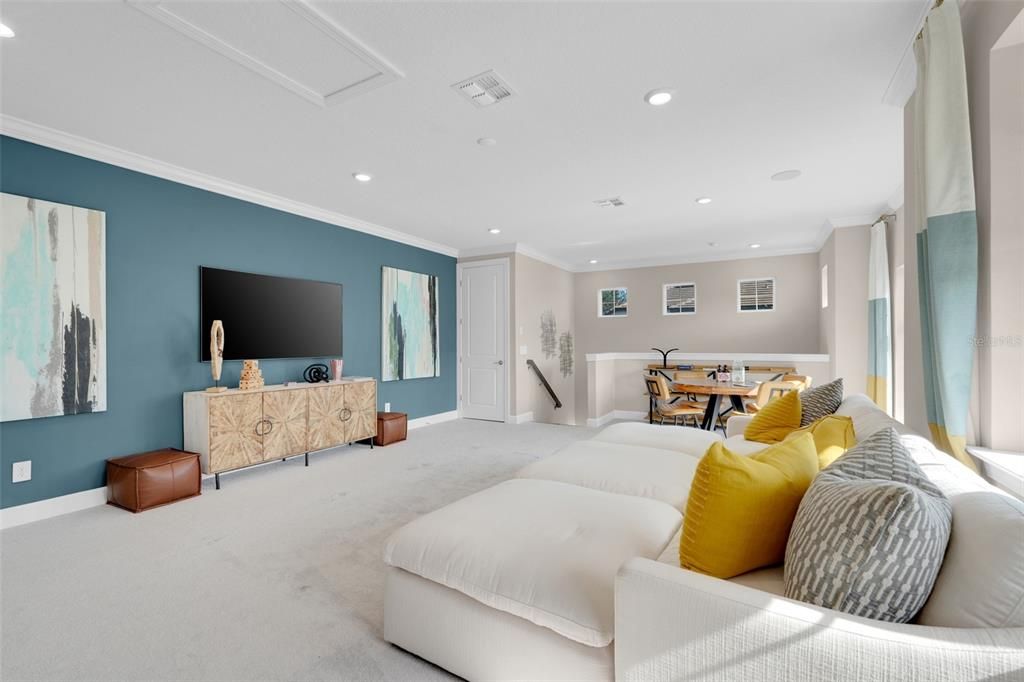 待售: $1,999,000 (4 贝兹, 5 浴室, 4097 平方英尺)