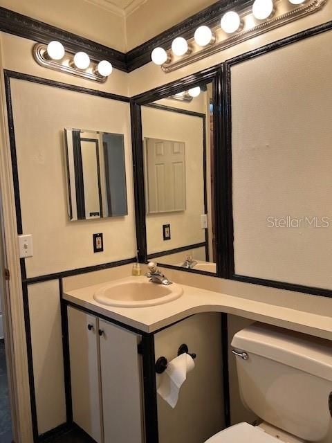 На продажу: $154,500 (2 спален, 2 ванн, 1196 Квадратных фут)