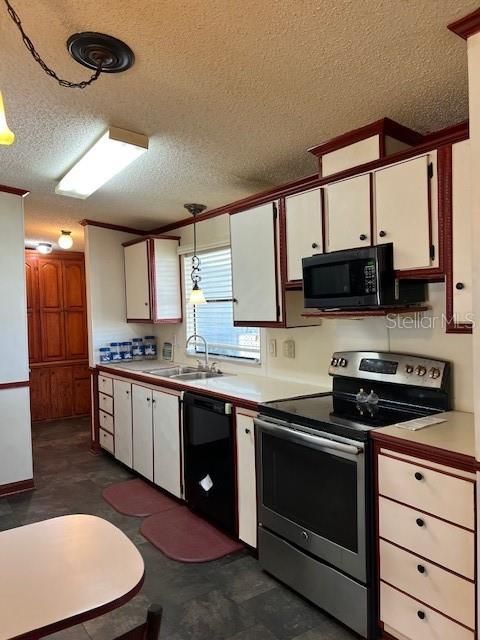 На продажу: $154,500 (2 спален, 2 ванн, 1196 Квадратных фут)