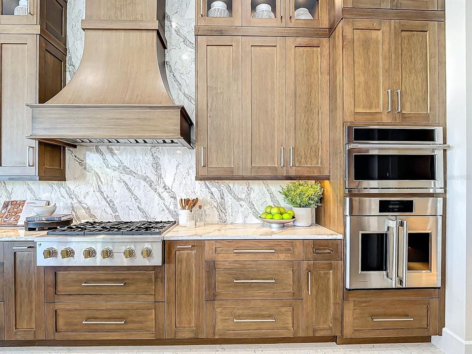 待售: $7,995,000 (5 贝兹, 5 浴室, 6822 平方英尺)