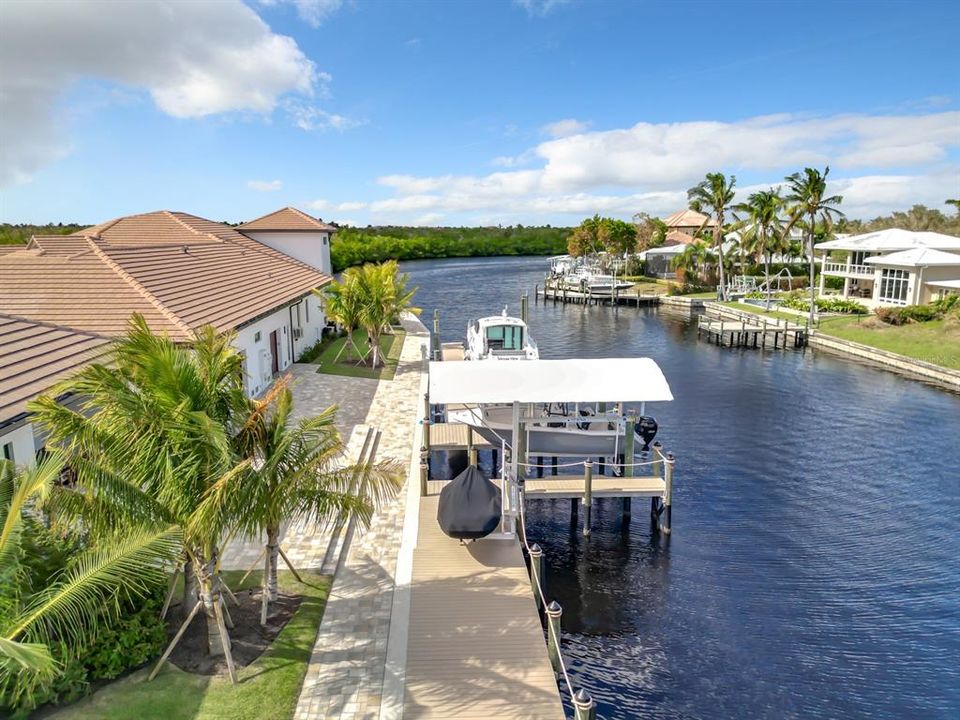 待售: $7,995,000 (5 贝兹, 5 浴室, 6822 平方英尺)