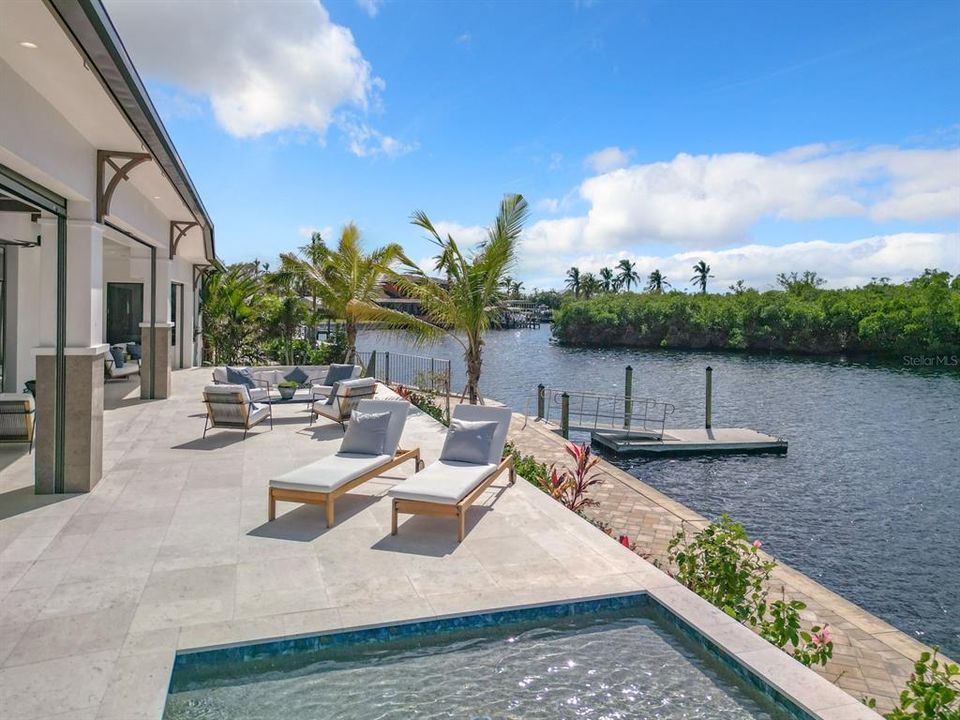 待售: $7,995,000 (5 贝兹, 5 浴室, 6822 平方英尺)