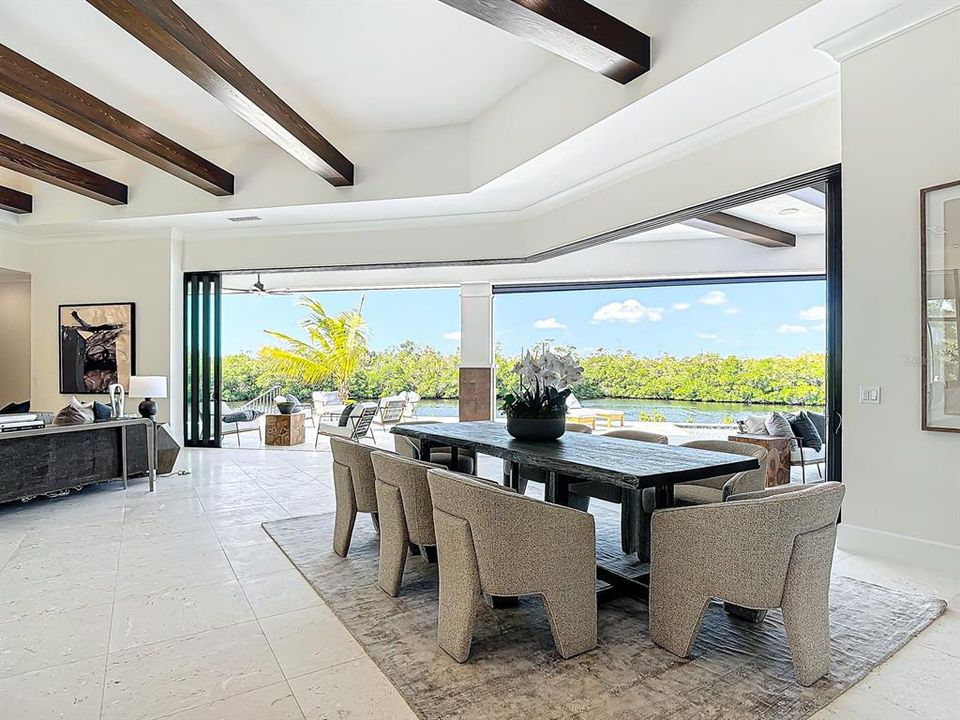 待售: $7,995,000 (5 贝兹, 5 浴室, 6822 平方英尺)