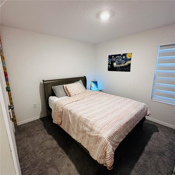 En Venta: $320,000 (4 camas, 3 baños, 1982 Pies cuadrados)