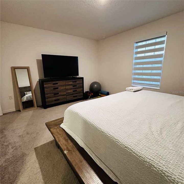 En Venta: $320,000 (4 camas, 3 baños, 1982 Pies cuadrados)