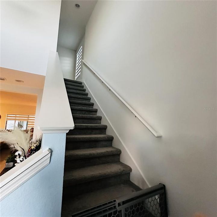 En Venta: $320,000 (4 camas, 3 baños, 1982 Pies cuadrados)