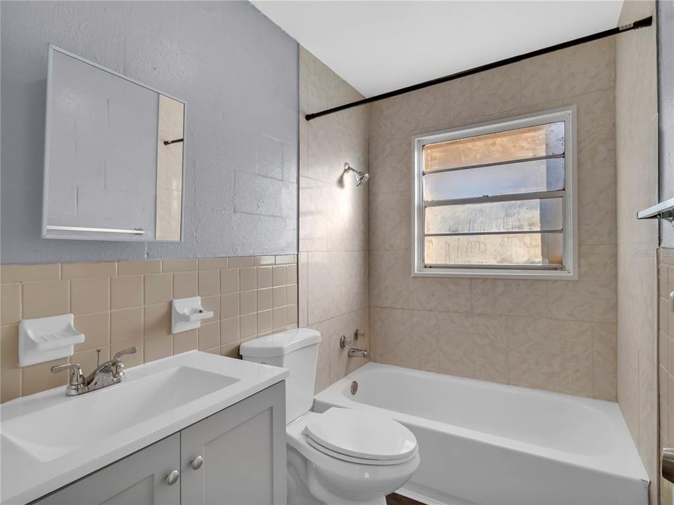 待售: $1,700,000 (0 贝兹, 0 浴室, 7584 平方英尺)