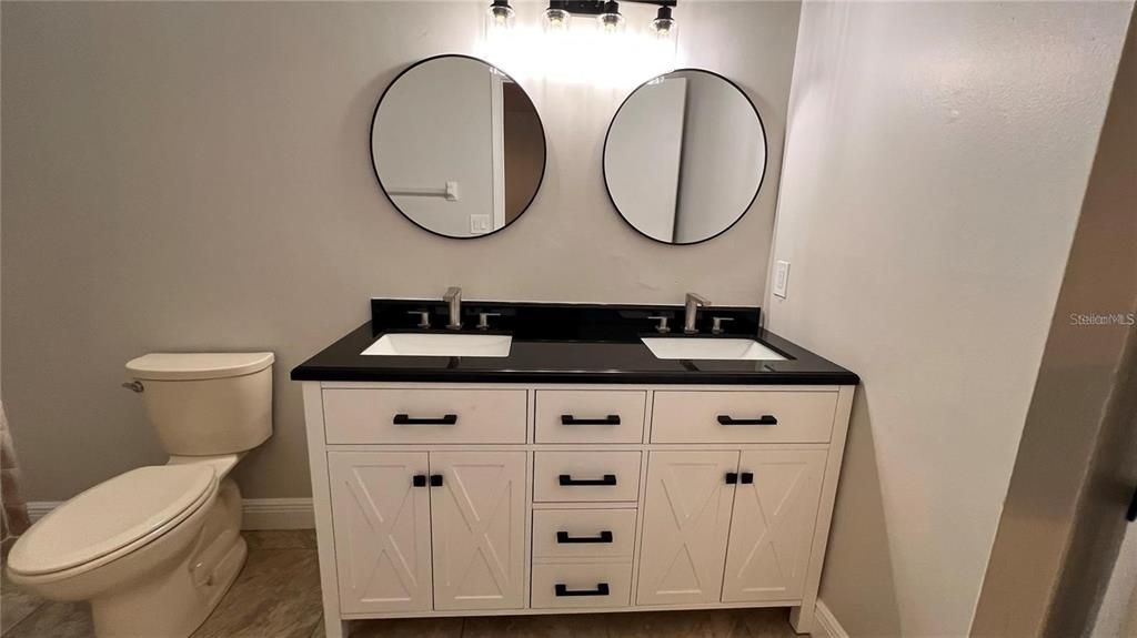 For Rent: $1,680 (2 beds, 2 baths, 938 Square Feet)