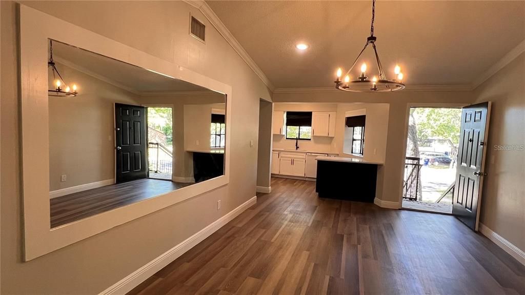 For Rent: $1,680 (2 beds, 2 baths, 938 Square Feet)