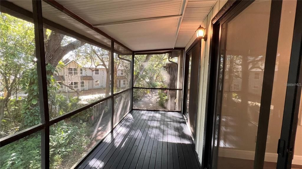 For Rent: $1,680 (2 beds, 2 baths, 938 Square Feet)