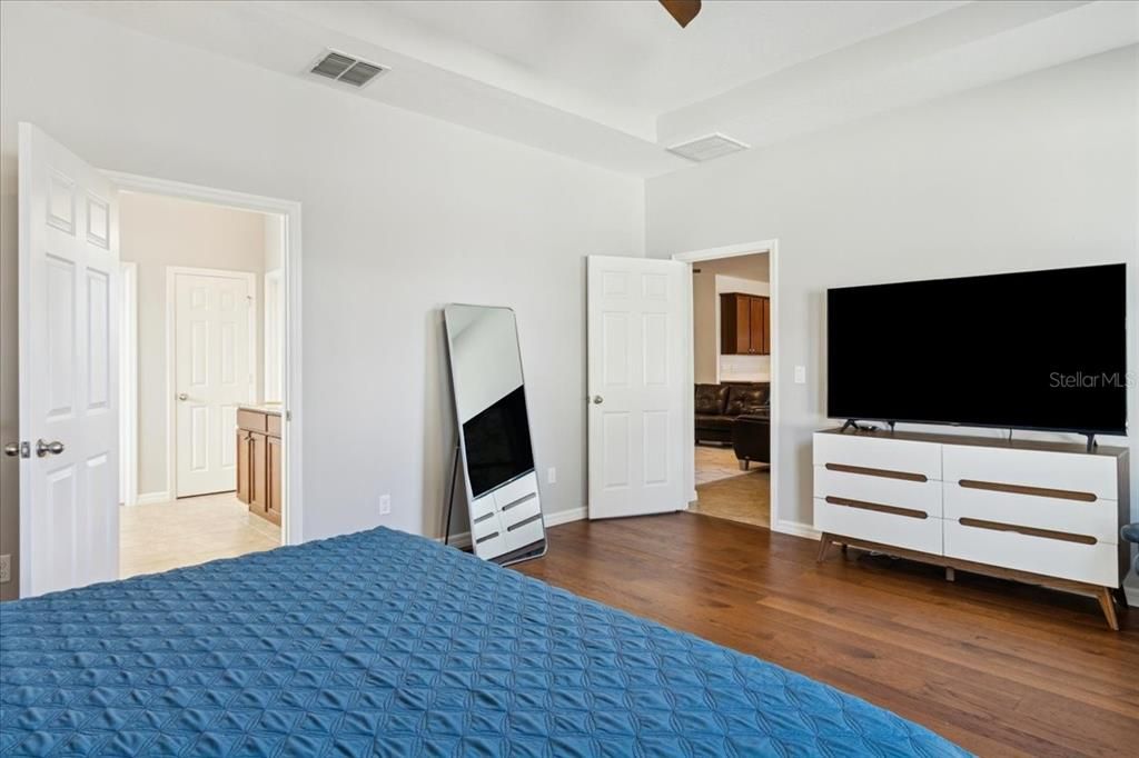 待售: $625,000 (4 贝兹, 3 浴室, 2548 平方英尺)