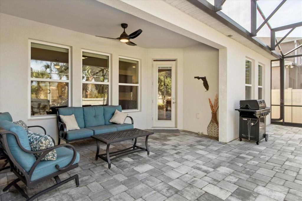 待售: $625,000 (4 贝兹, 3 浴室, 2548 平方英尺)