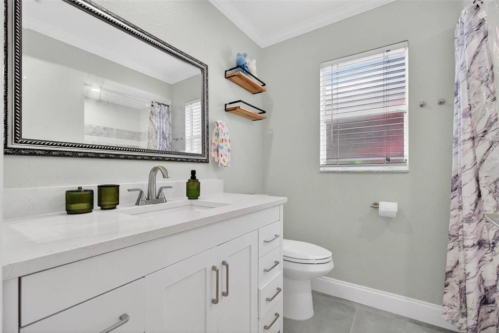 En Venta: $380,000 (3 camas, 2 baños, 1295 Pies cuadrados)