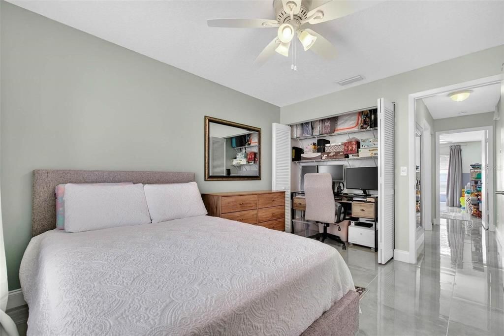 En Venta: $380,000 (3 camas, 2 baños, 1295 Pies cuadrados)