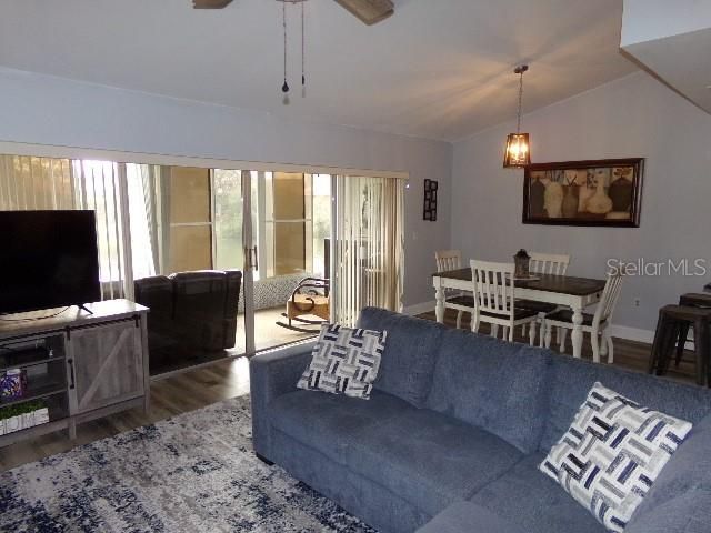 For Sale: $289,000 (3 beds, 2 baths, 1487 Square Feet)