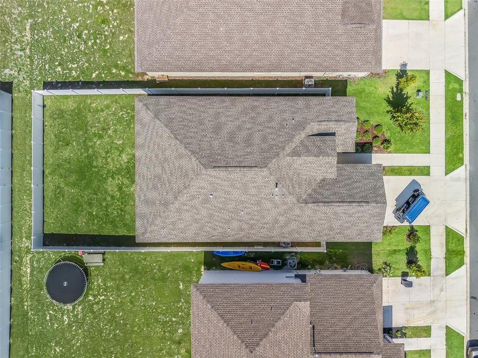 For Sale: $359,900 (4 beds, 2 baths, 1910 Square Feet)