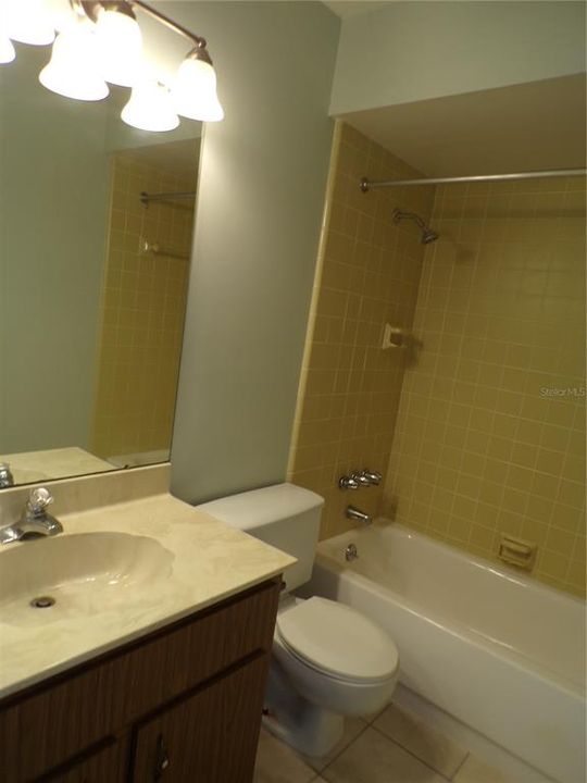 В аренду: $2,150 (3 спален, 2 ванн, 1594 Квадратных фут)