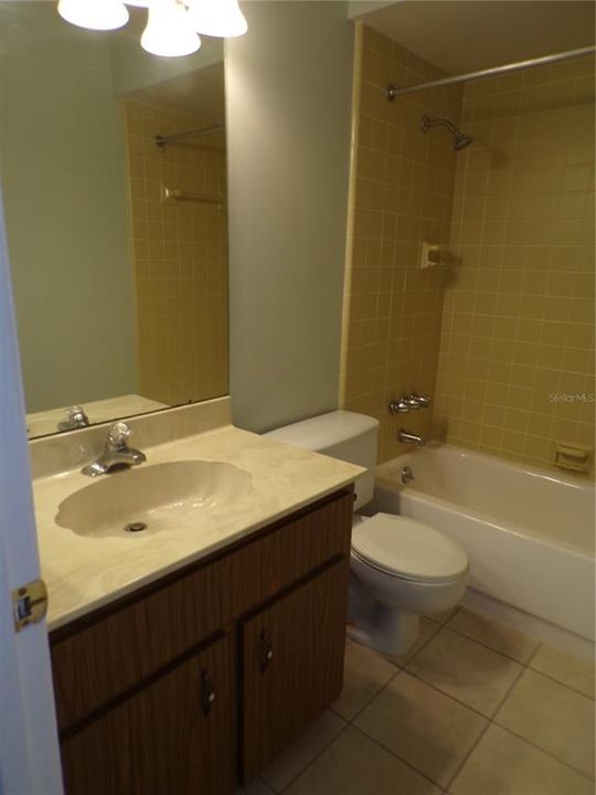 В аренду: $2,150 (3 спален, 2 ванн, 1594 Квадратных фут)