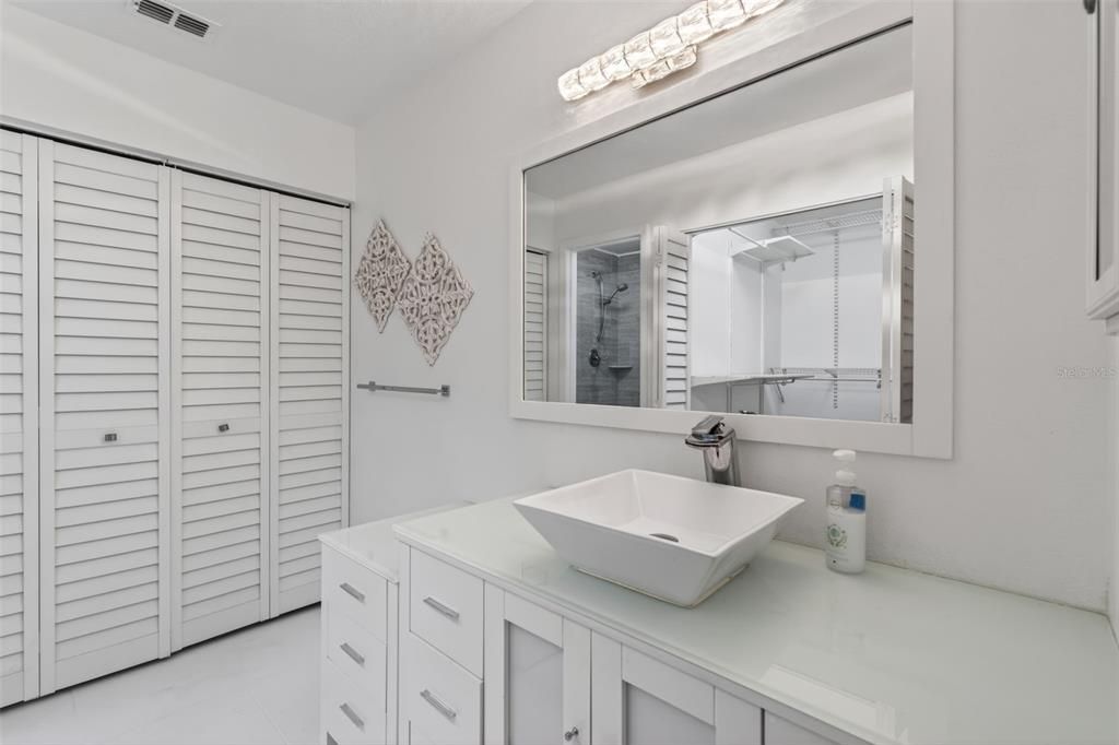 En Venta: $351,900 (3 camas, 2 baños, 1779 Pies cuadrados)