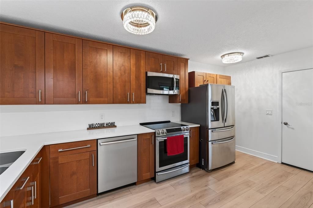 En Venta: $351,900 (3 camas, 2 baños, 1779 Pies cuadrados)