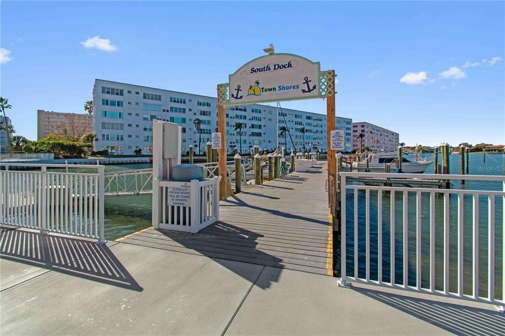 待售: $499,999 (3 贝兹, 2 浴室, 1700 平方英尺)