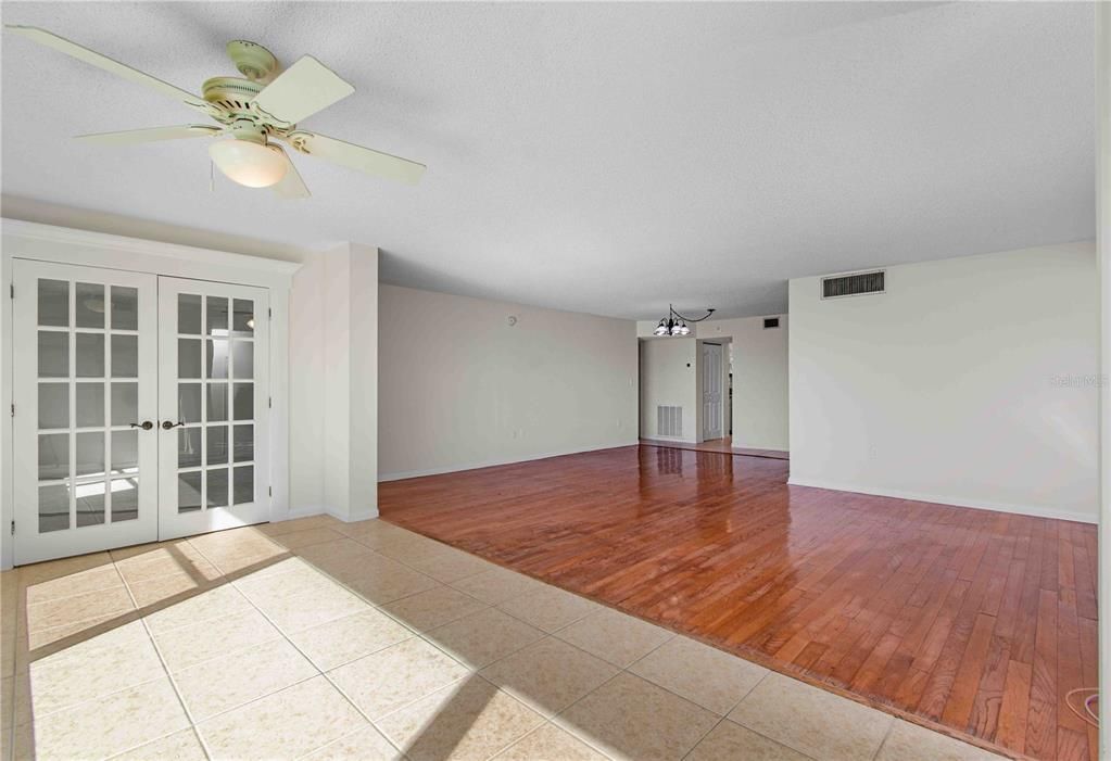 待售: $499,999 (3 贝兹, 2 浴室, 1700 平方英尺)