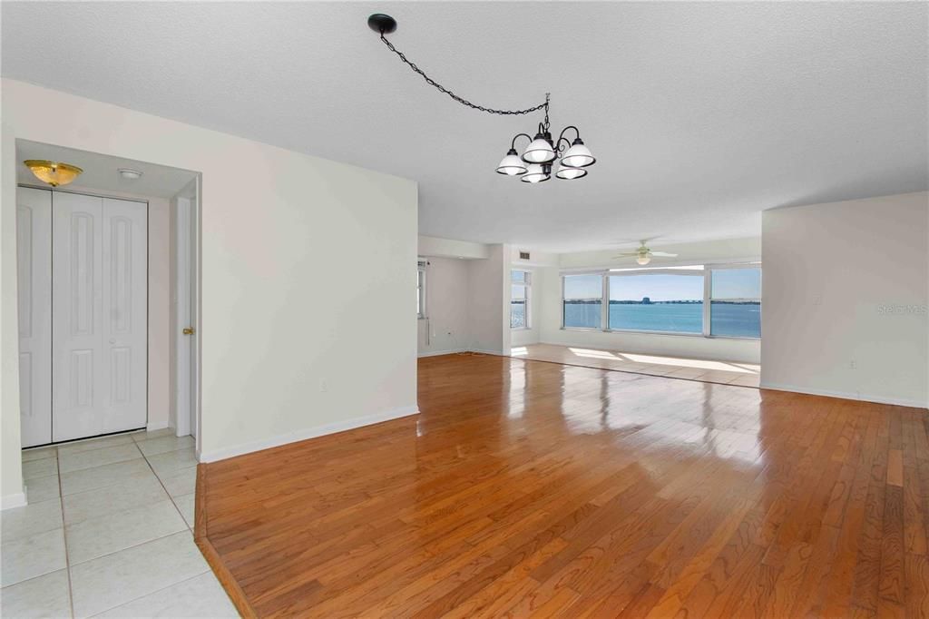 待售: $499,999 (3 贝兹, 2 浴室, 1700 平方英尺)