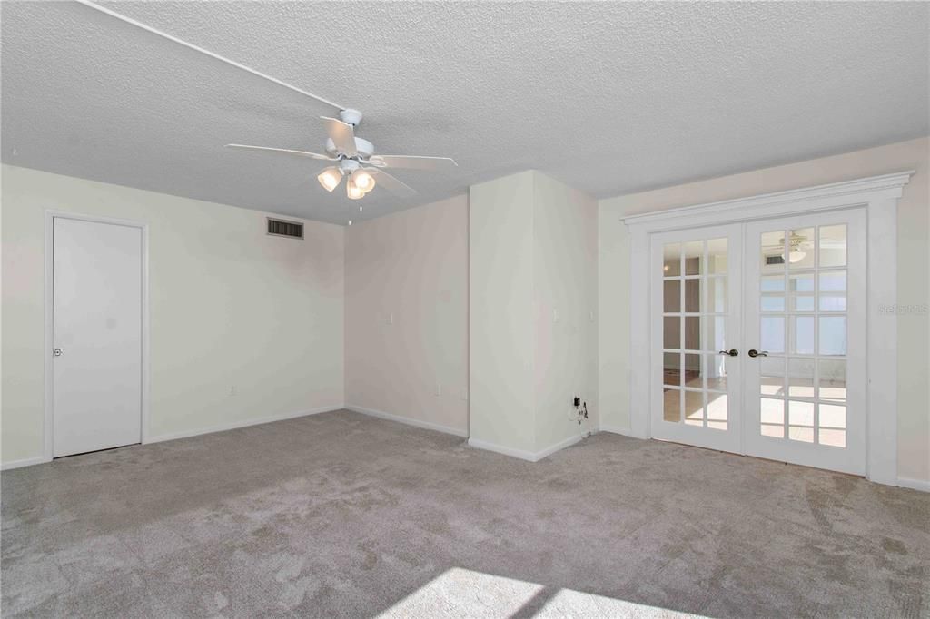 待售: $499,999 (3 贝兹, 2 浴室, 1700 平方英尺)