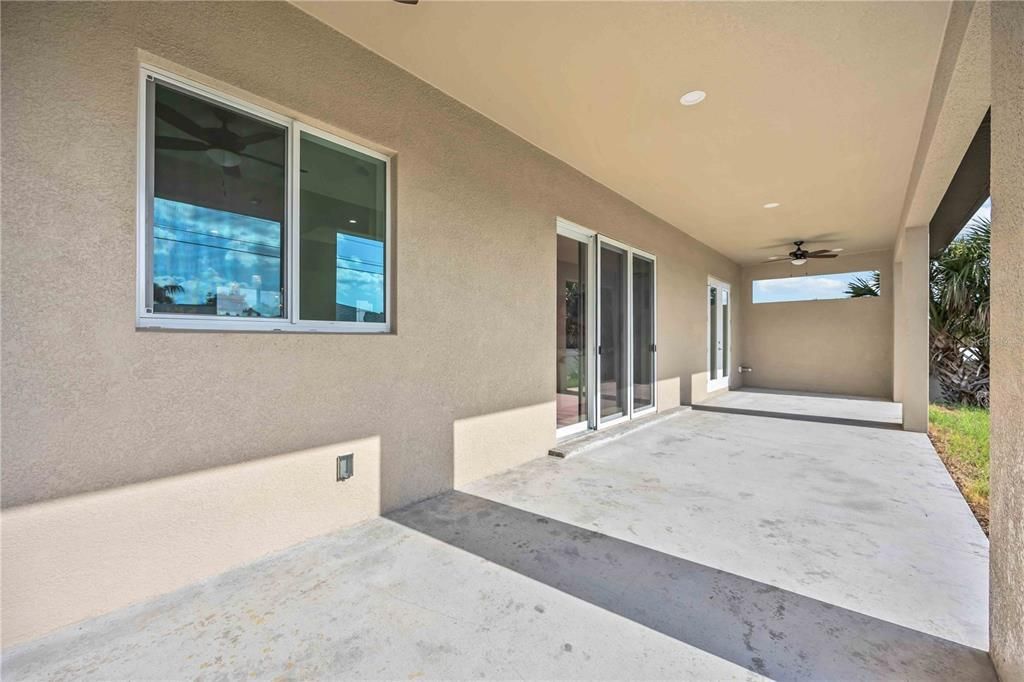 En Venta: $375,000 (3 camas, 2 baños, 1689 Pies cuadrados)