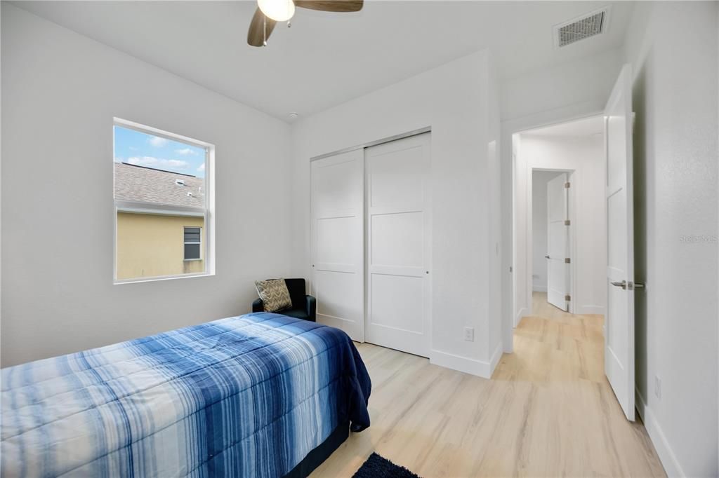 En Venta: $375,000 (3 camas, 2 baños, 1689 Pies cuadrados)