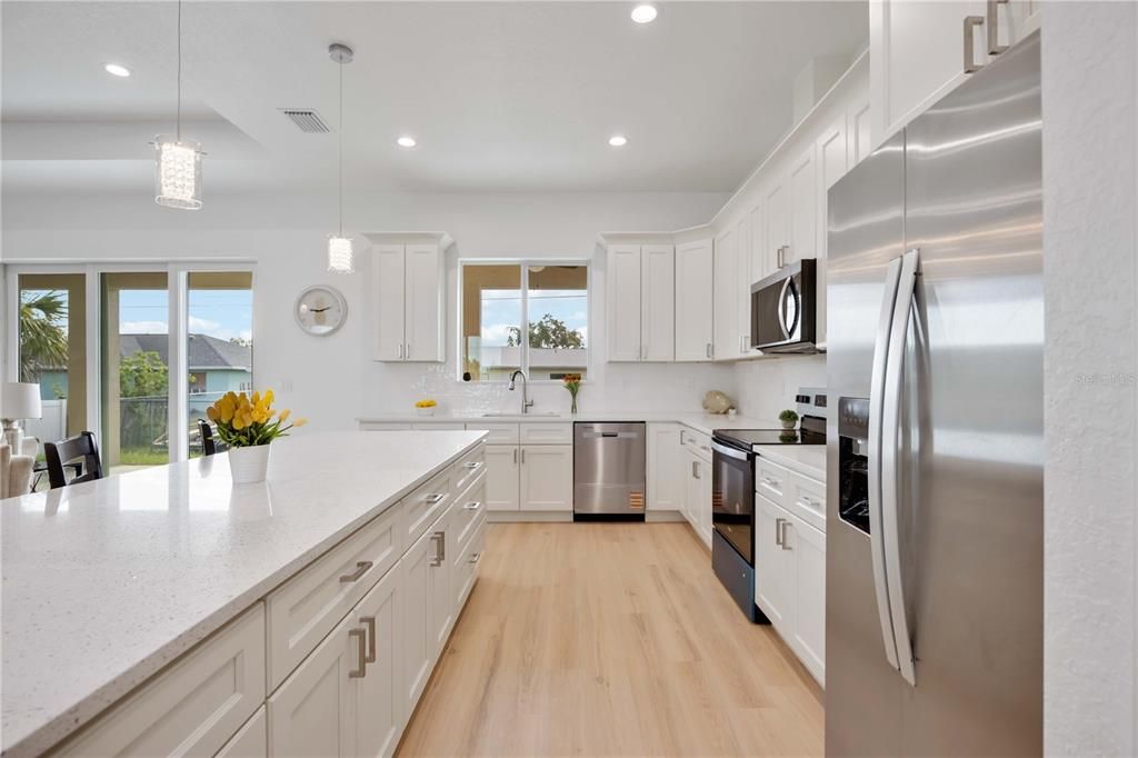 En Venta: $375,000 (3 camas, 2 baños, 1689 Pies cuadrados)