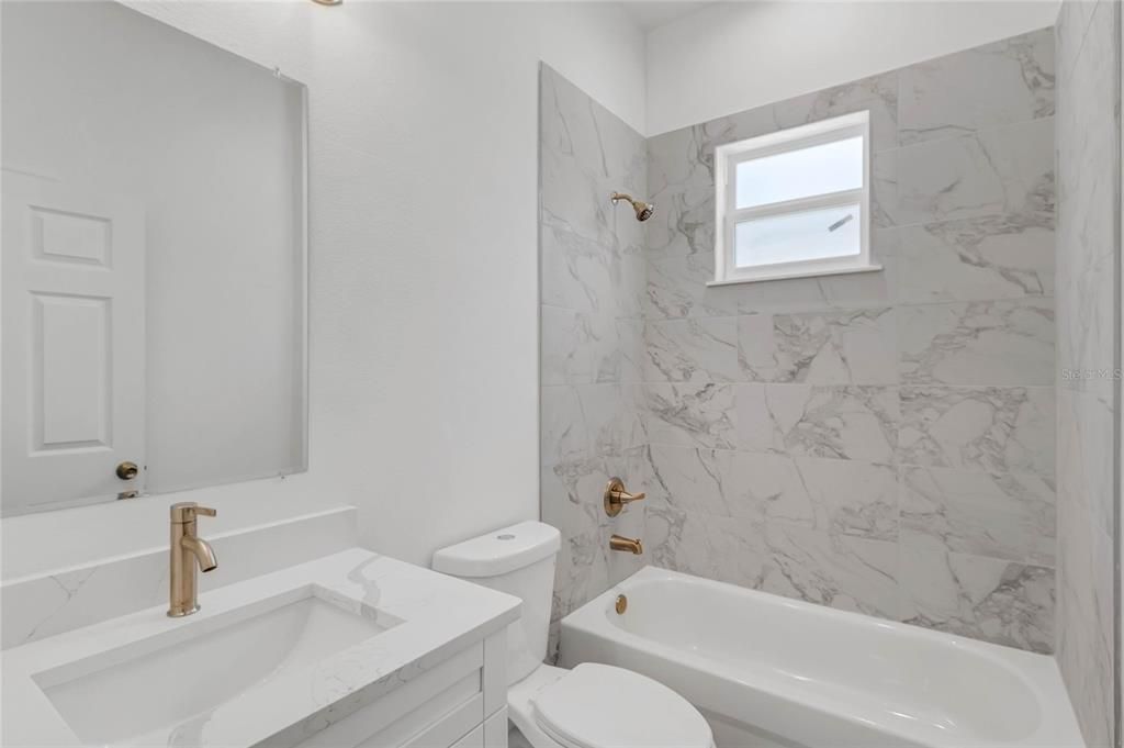 出租: $1,850 (3 贝兹, 2 浴室, 1430 平方英尺)