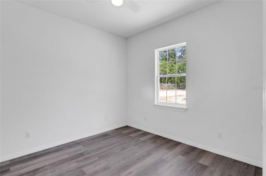 出租: $1,850 (3 贝兹, 2 浴室, 1430 平方英尺)